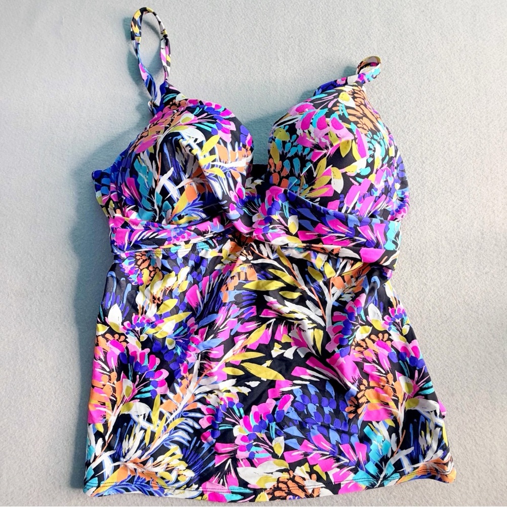Island Escape Tankini Top Womens 14 Waterfall Gardens Gemini Underwire Swim New